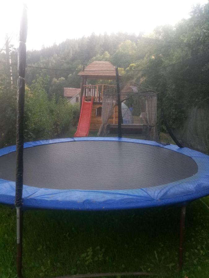 Penzion Apartmany Becov Becov nad Teplou Exterior photo